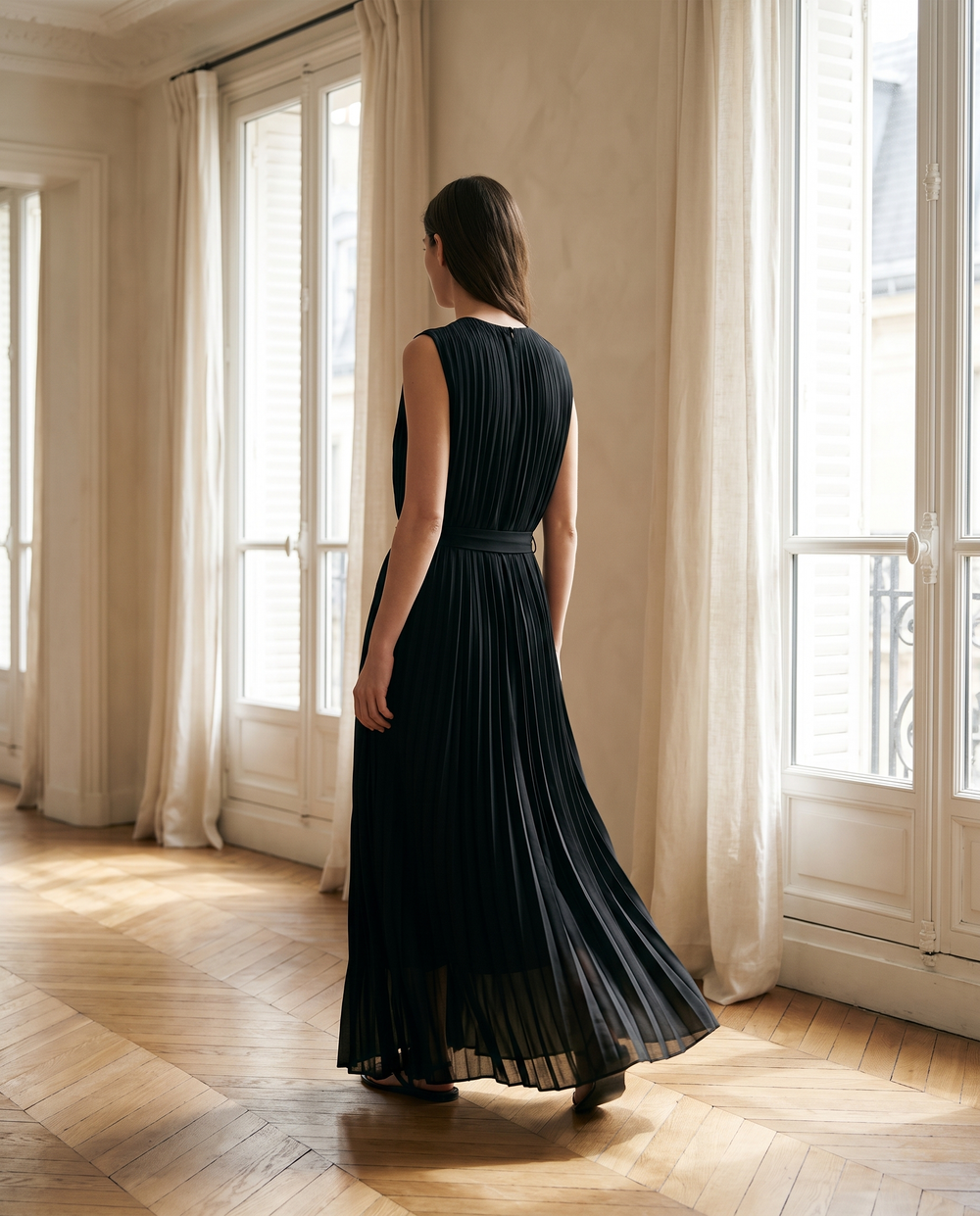 Colette Robe Longue Plissée Sans Manches