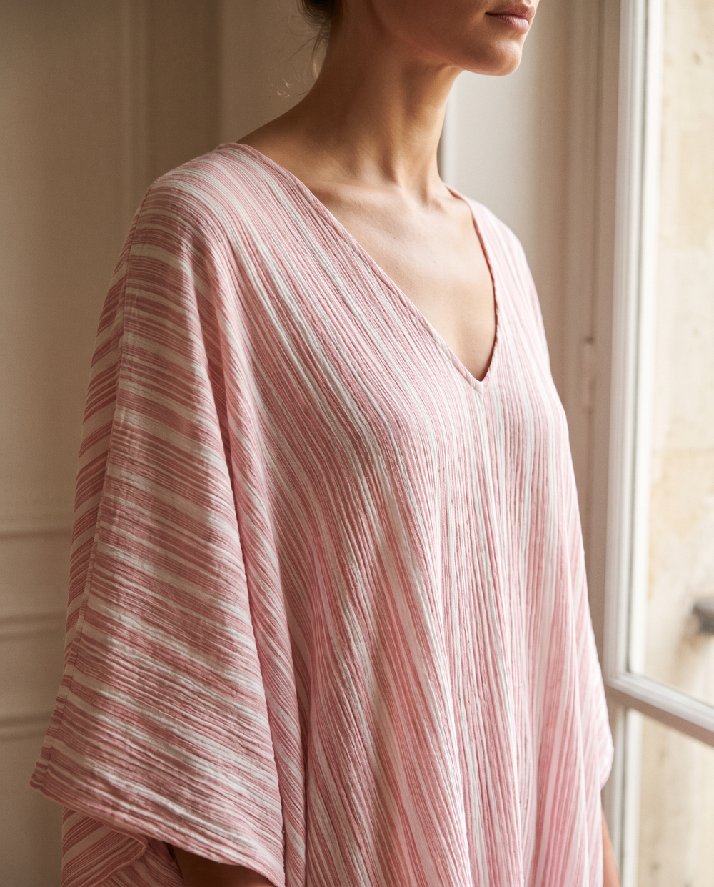 Brise Robe Rayée Col en V