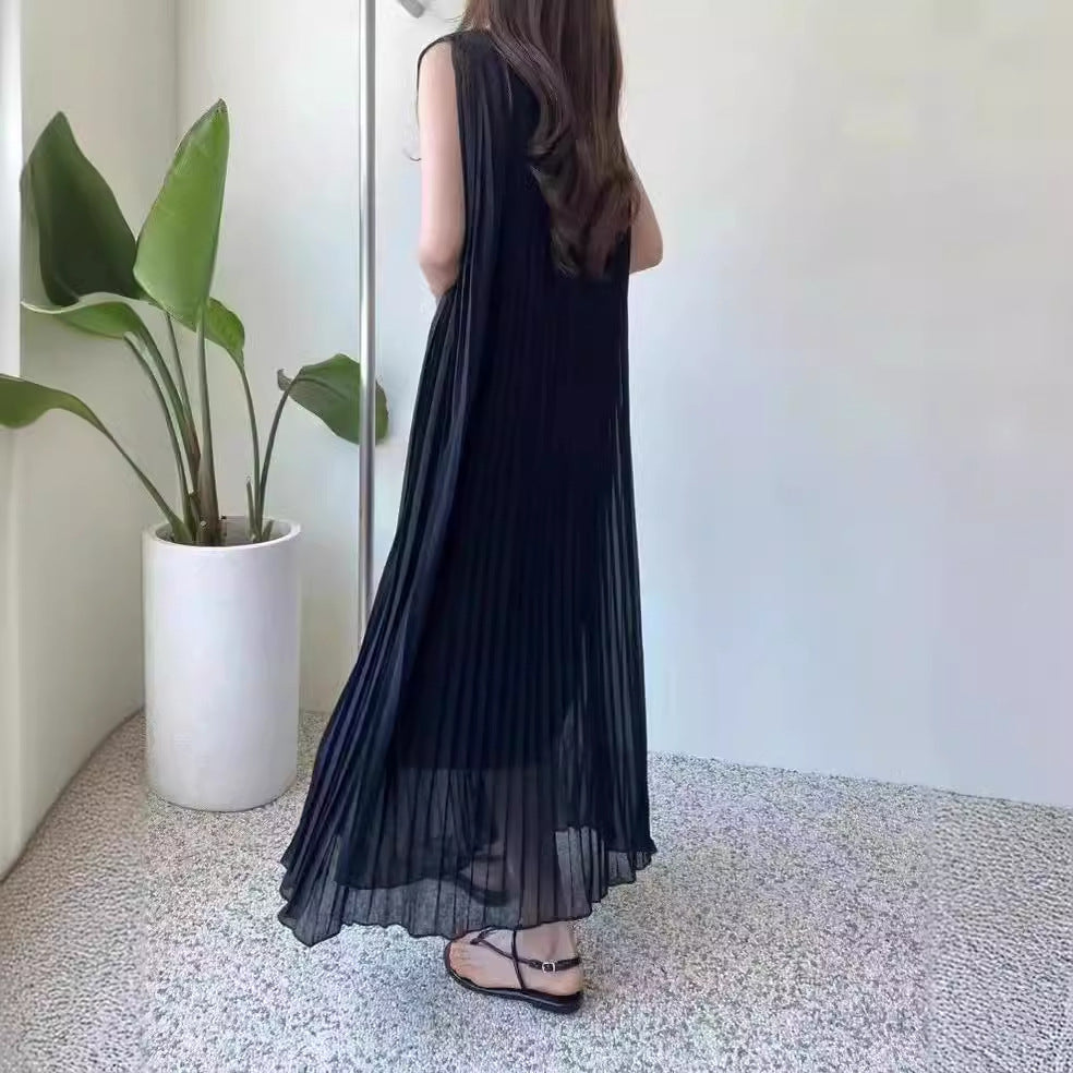 ÉPORE Colette Pleated Sleeveless Maxi Dress
