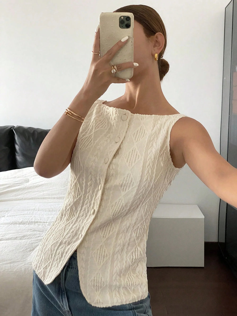ÉPORE Juliette Sleeveless Textured Blouse
