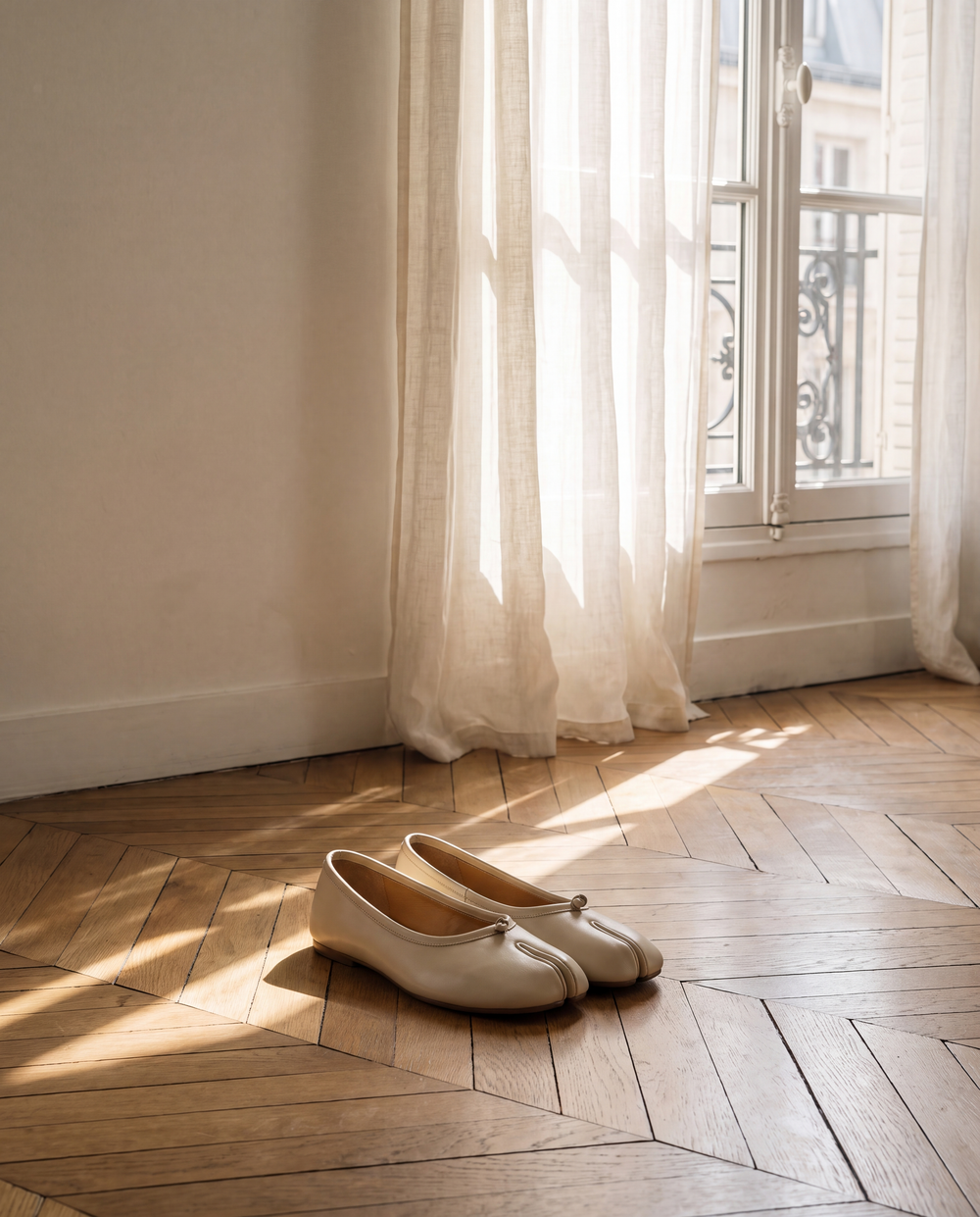 Tabi Split-Toe Flats